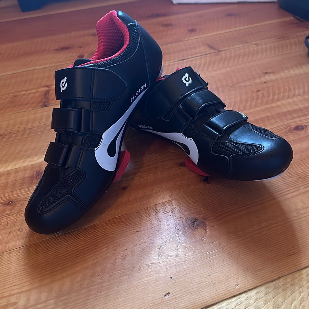 Peloton Shoes Size 39
